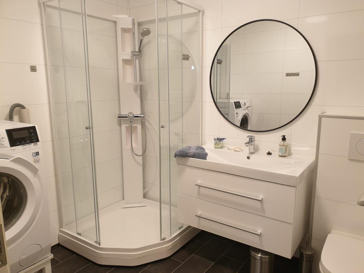 Bensvik Brygge Apartment Vaeroy Luaran gambar